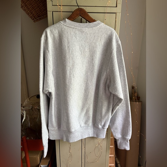 Champion Reverse Weave Crewneck Sweatshirt - Picture 5 of 9